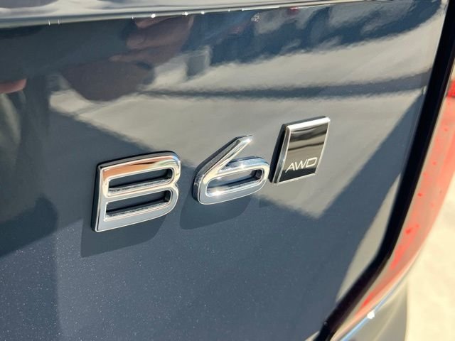2025 Volvo XC90 Core - Photo 31