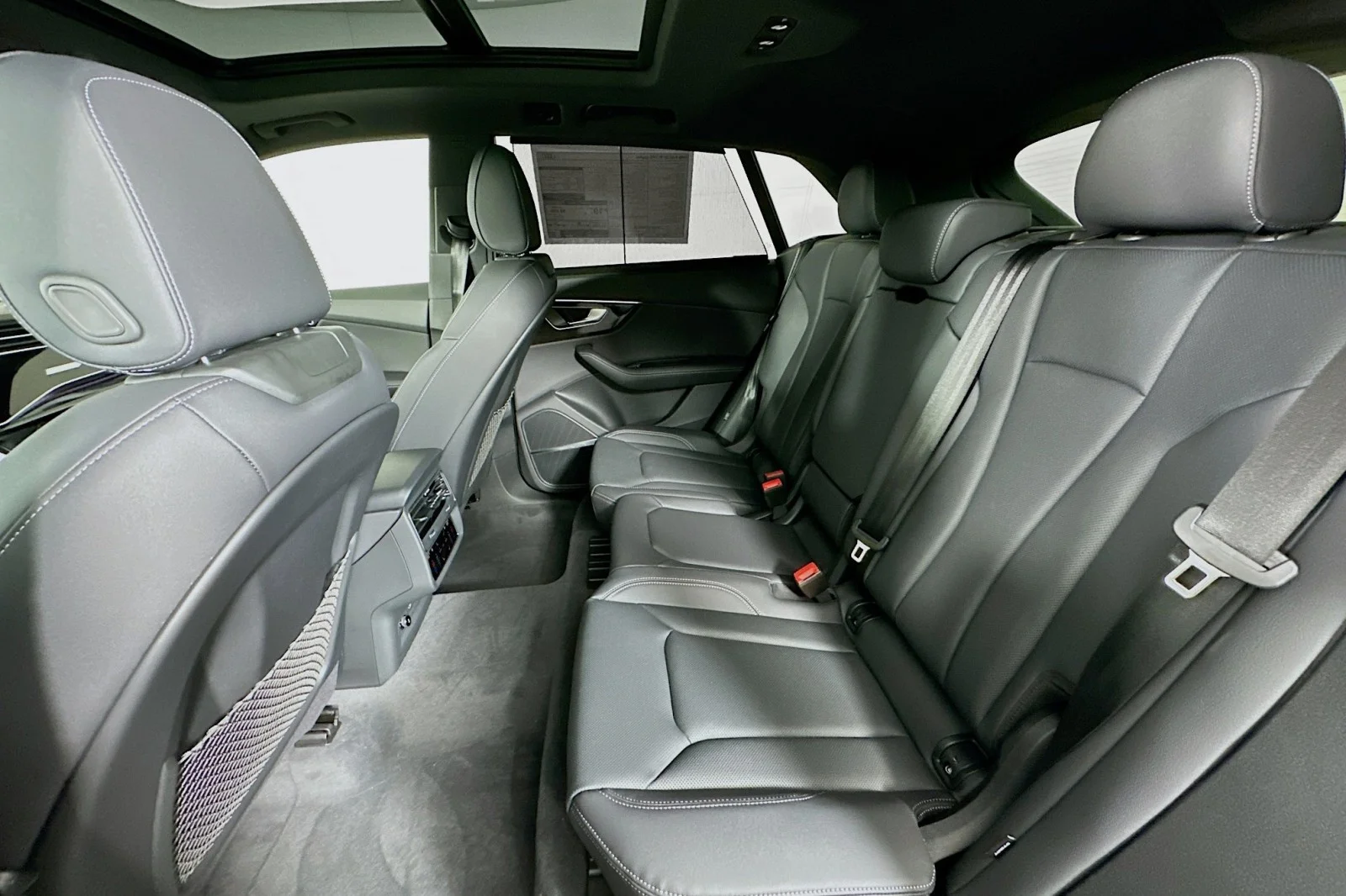 New 2026 Glacier White Metallic Audi Premium Plus image 9