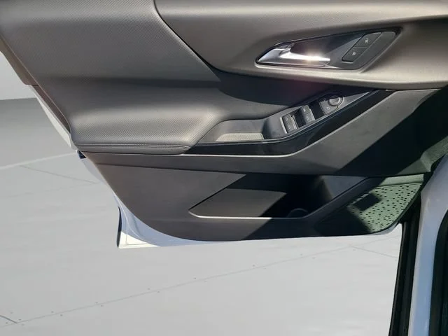 New 2026 Summit White Chevrolet LT image 18