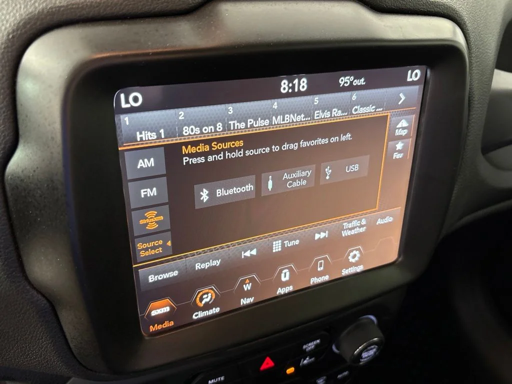 Used 2023 Blue Jeep Latitude image 30