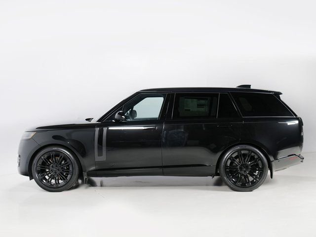 New 2026 Santorini Black Land Rover P530 SE 7 SEAT image 6