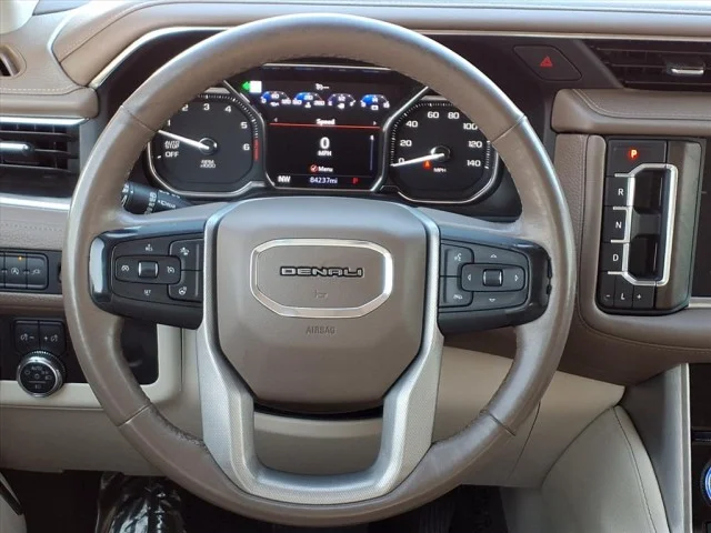 2021 GMC Yukon Denali - Photo 26