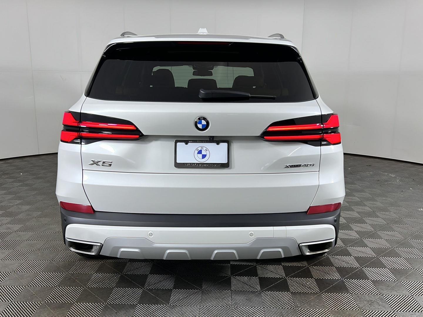 Certified Used 2024 Mineral White Metallic BMW xDrive40i image 6