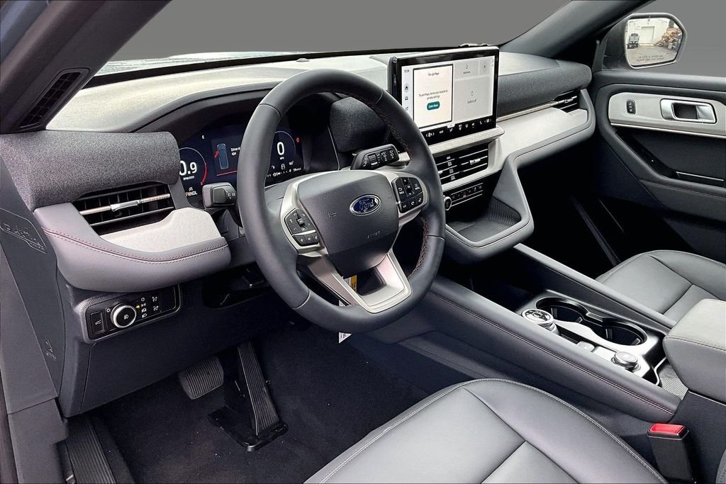 New 2027 Vapor Blue Metallic Ford Active image 3