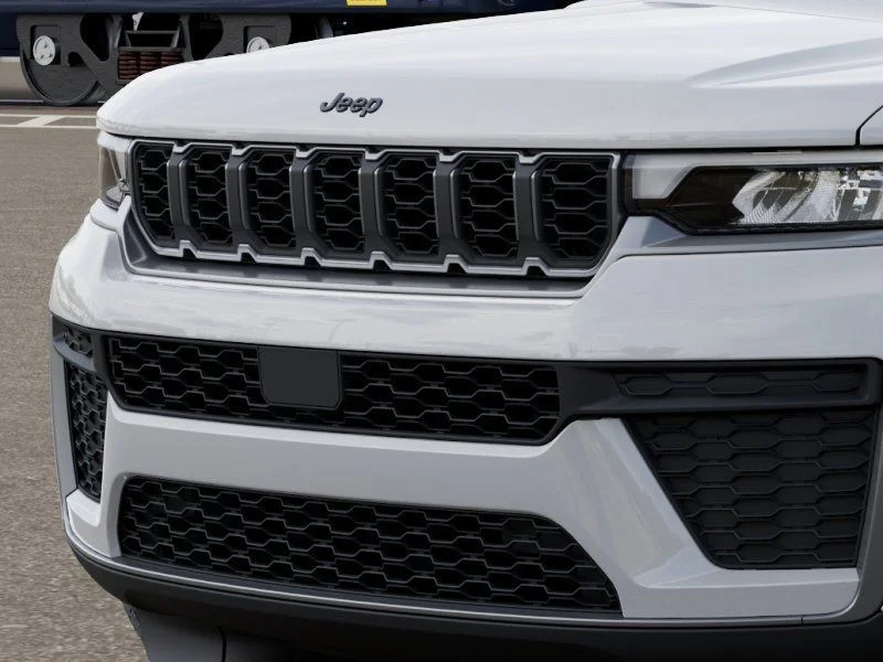 New 2026 Bright White Clearcoat Jeep Altitude image 11