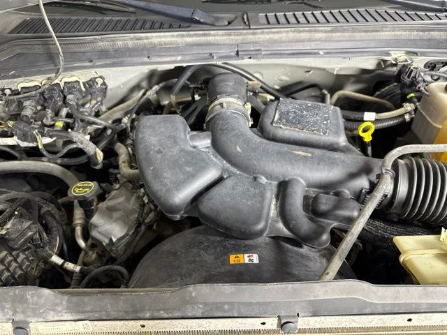 Used 2008 Silver Ford XL image 10