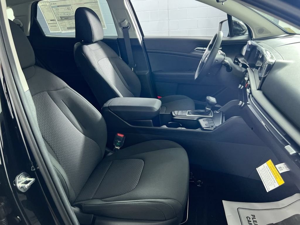 New 2026 Ebony Black Kia LX image 31