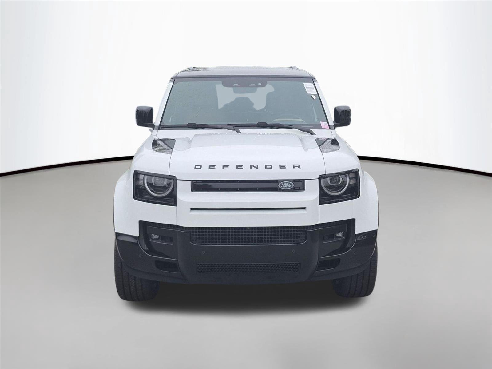 New 2026 Fuji White Land Rover X-Dynamic SE image 7