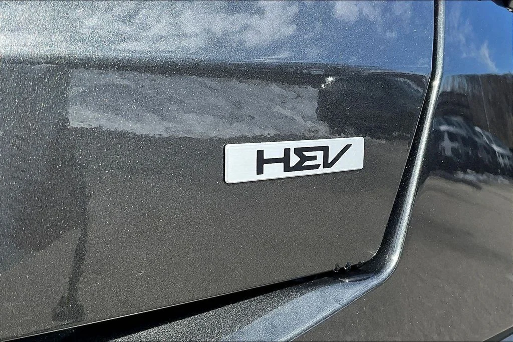 New 2026 Interstellar Gray Kia EX image 9