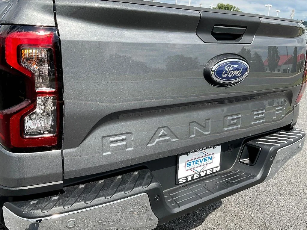 New 2026 Carbonized Gray Metallic Ford Lariat® image 9