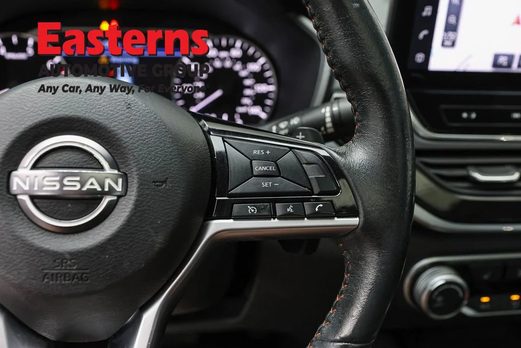 Used 2023 Gray Nissan 2.5 SR image 16