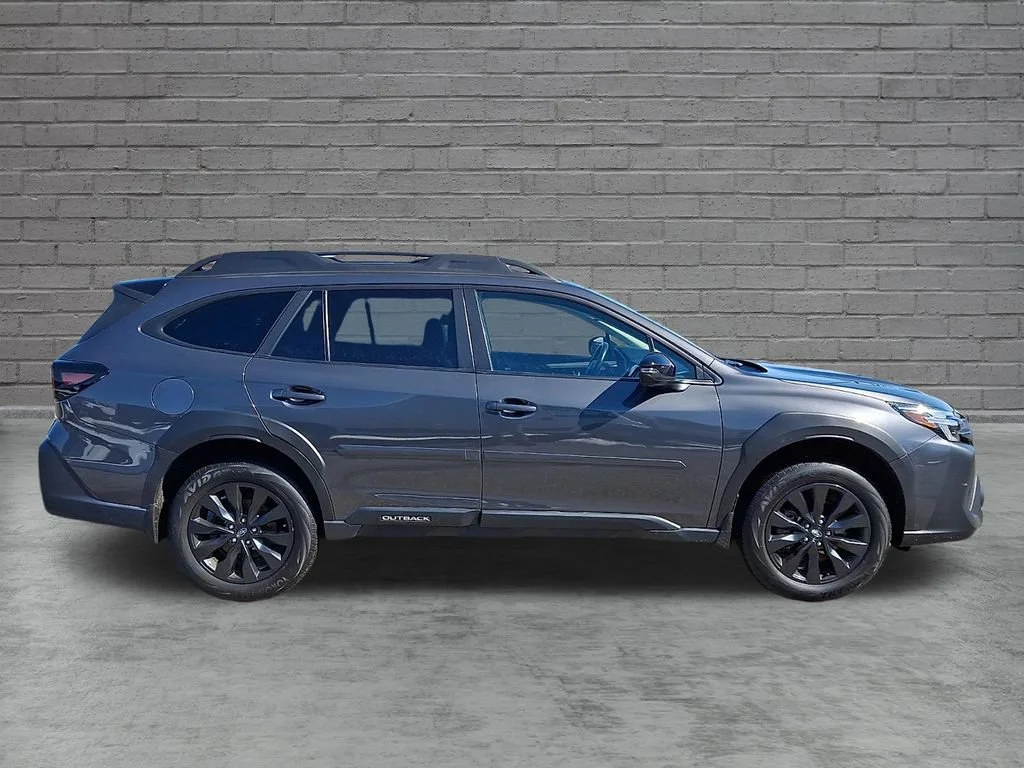 Used 2023 Gray Subaru Onyx Edition image 13