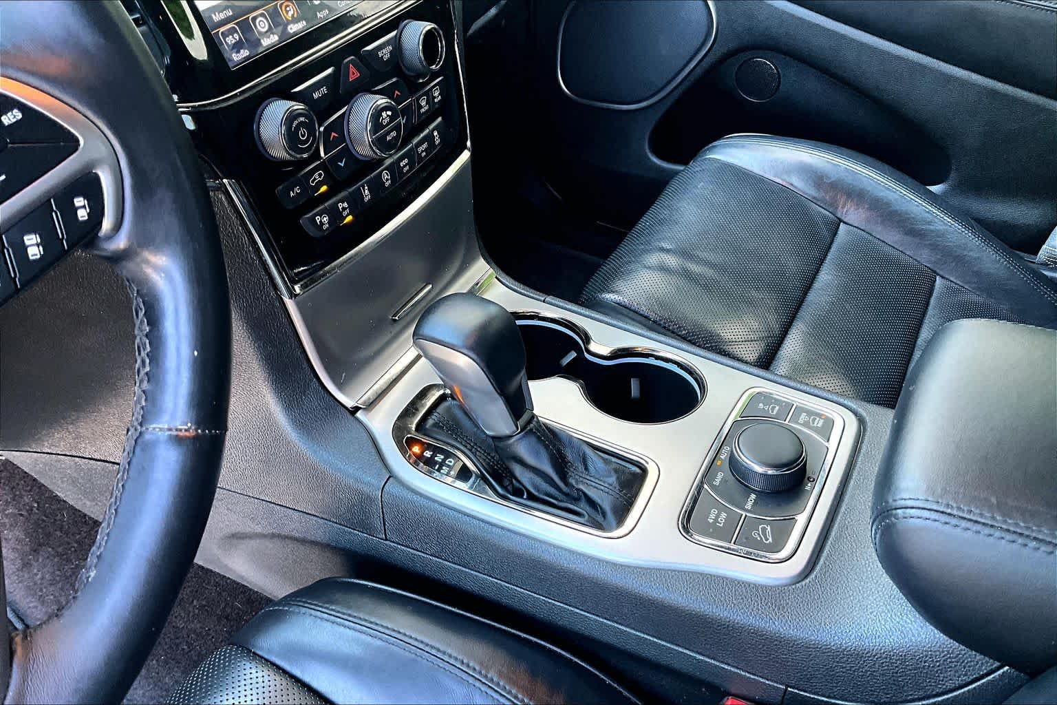 Used 2019 Bright White Clearcoat Jeep High Altitude image 17