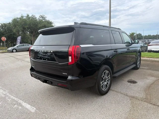 Used 2025 Black Ford Active image 5
