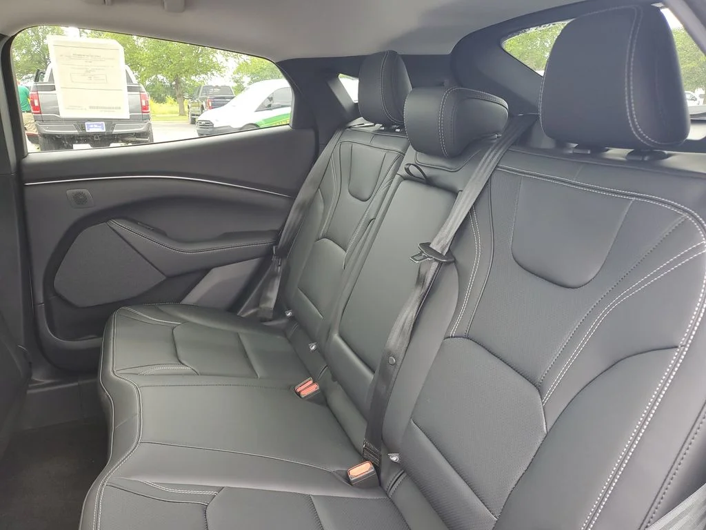 2026 Ford Mustang Mach-E Premium - Photo 27