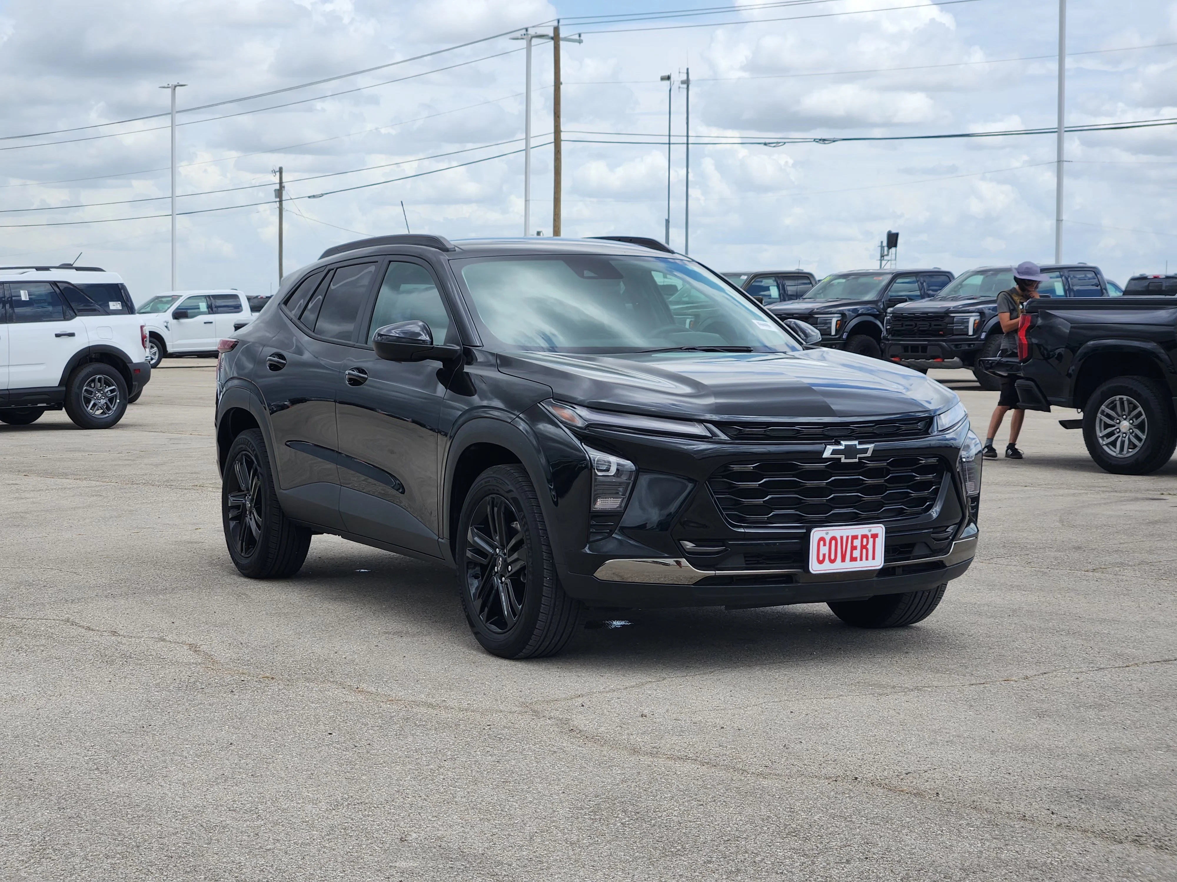 Used 2024 Mosaic Black Metallic Chevrolet ACTIV image 3