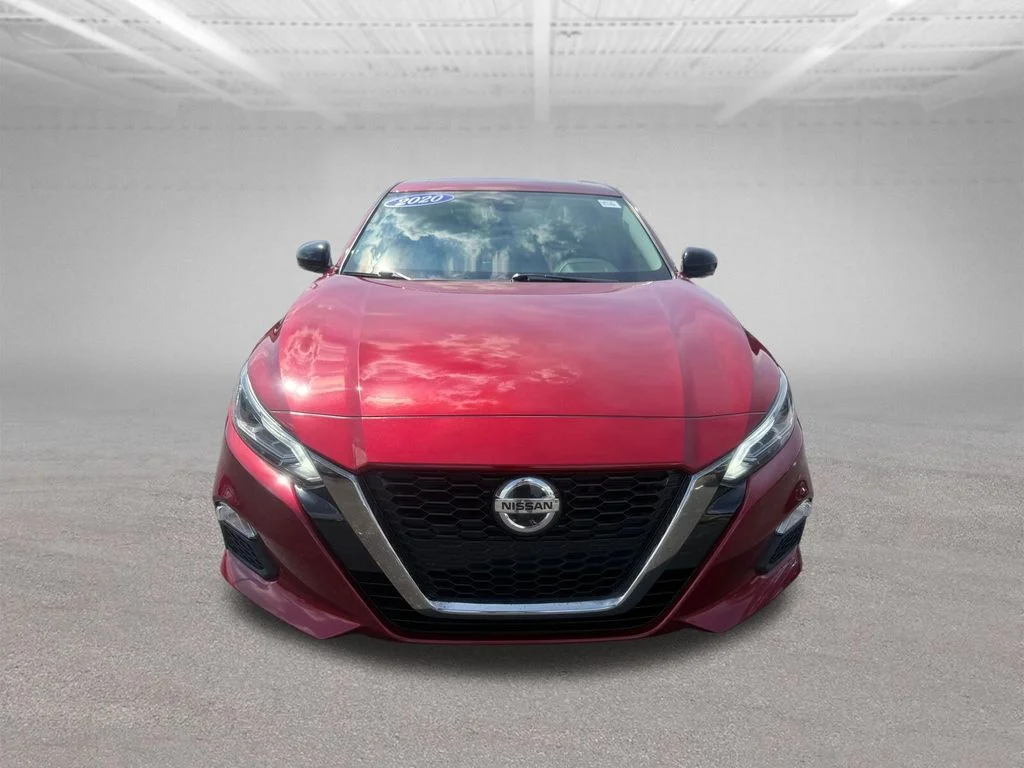 Used 2020 Red Nissan 2.5 SR image 15