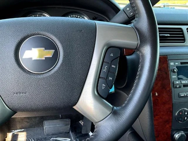 Used 2014 Black Chevrolet  image 13