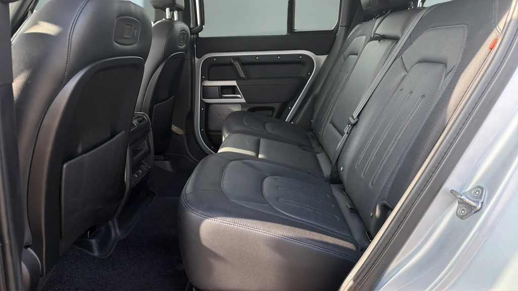 Used 2022 Silver Land Rover X-Dynamic SE image 20
