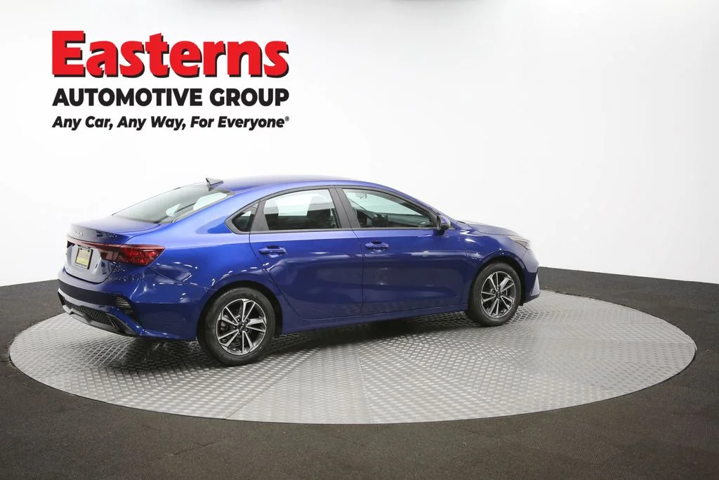 Used 2022 Blue Kia LXS image 41