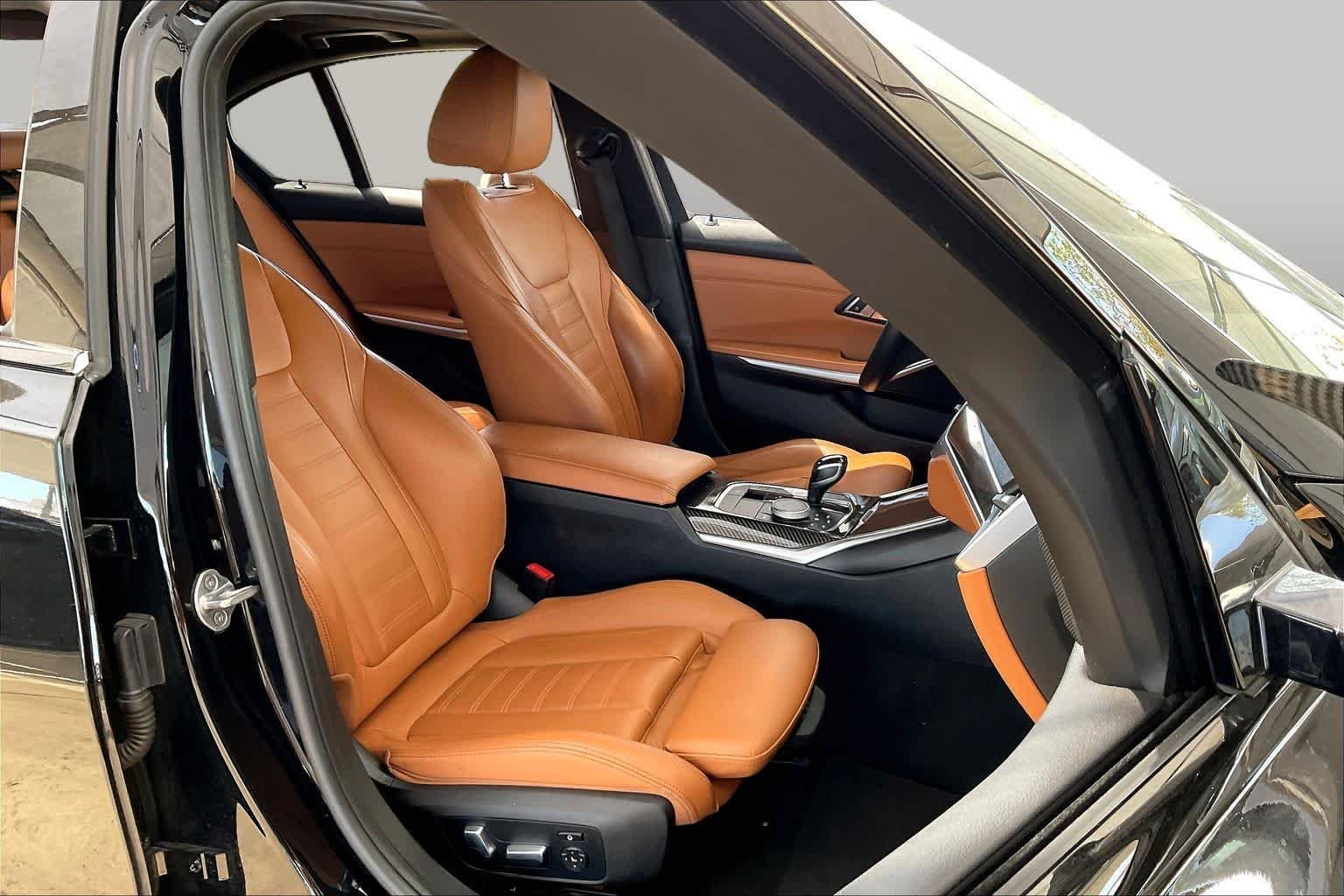 Used 2020 Jet Black BMW 330i image 9