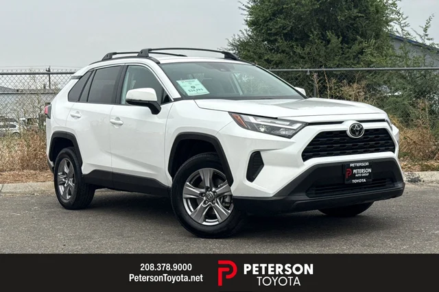 2024 Toyota RAV4 XLE