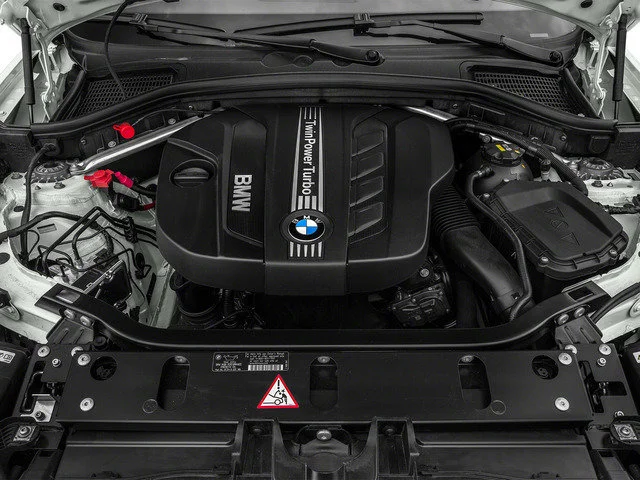 Used 2016  BMW xDrive35i image 13