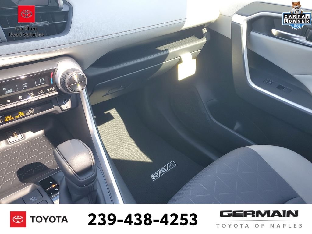 Used 2025 White Toyota XLE image 31