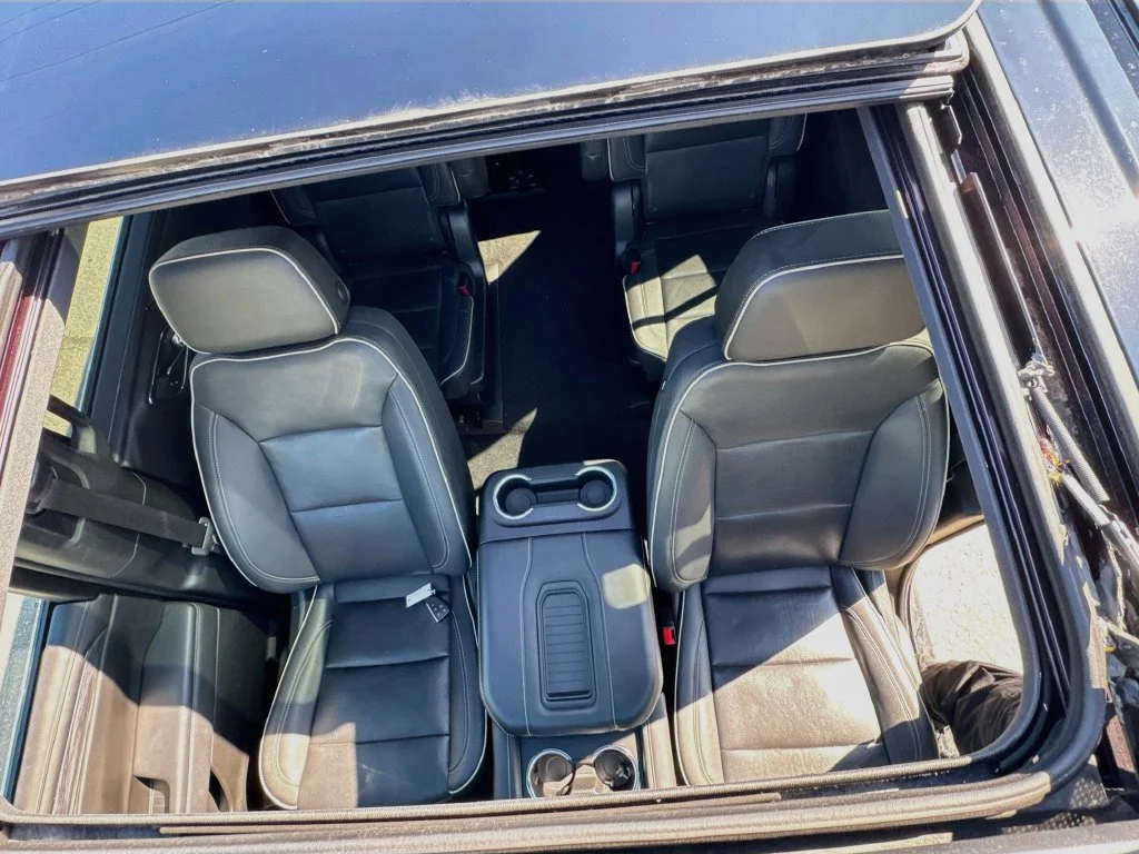 Used 2023 Black GMC SLT image 25