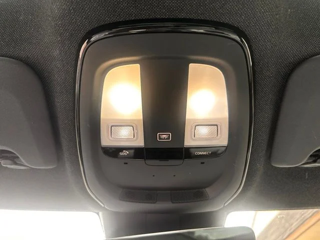 Used 2024  Polestar Long Range Dual Motor image 24