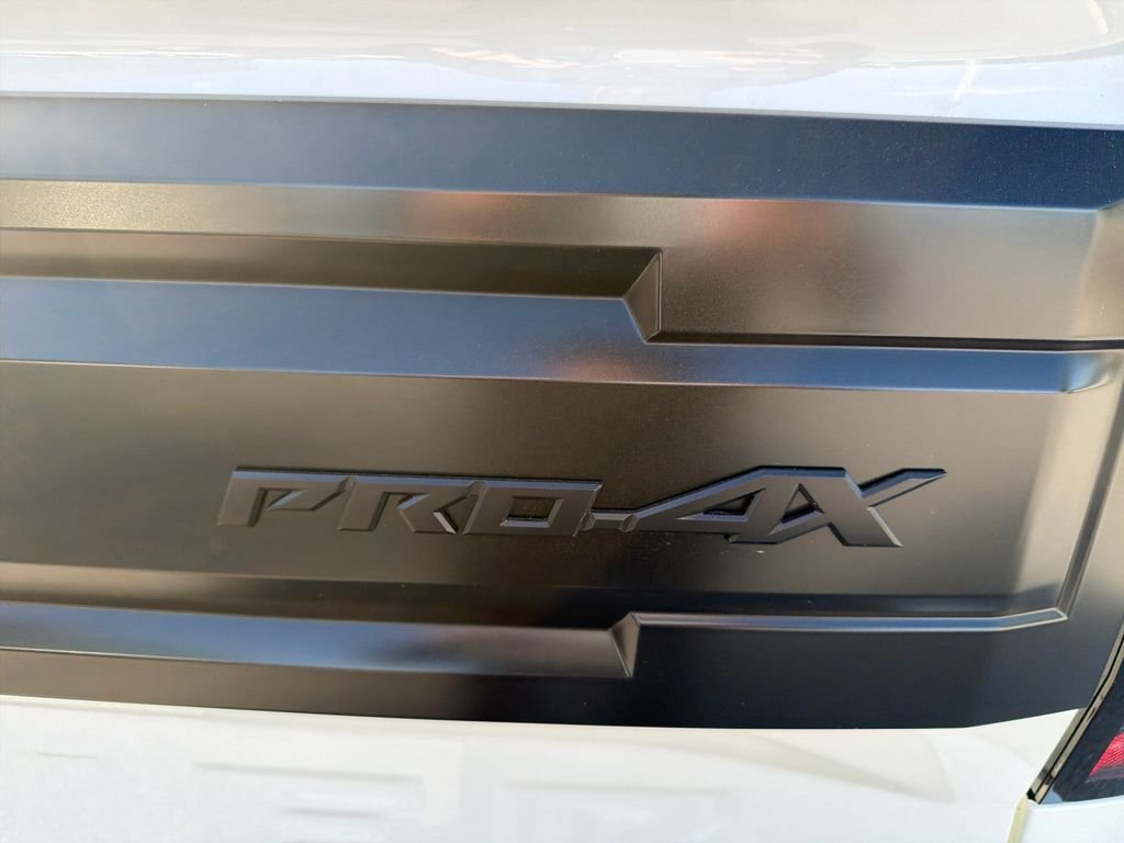 New 2026 White Nissan PRO-4X image 10