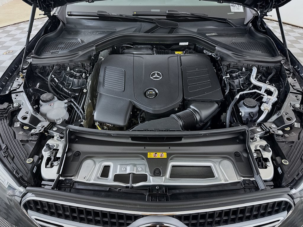 New 2026 Graphite Grey Metallic Mercedes-Benz GLC 300 image 64