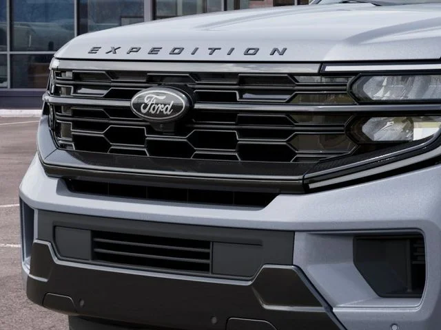 New 2027 Glacier Gray Metallic Tri-Coat Ford Platinum image 17