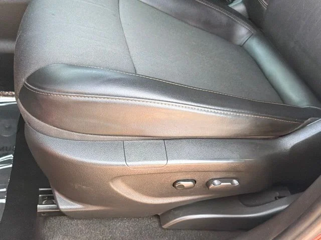 Used 2022 Red Chevrolet LT image 20