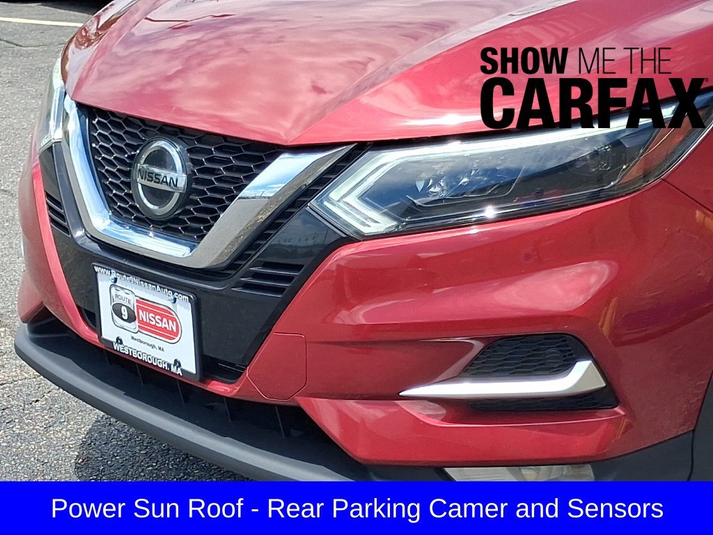 Used 2020 Red Nissan SL image 5