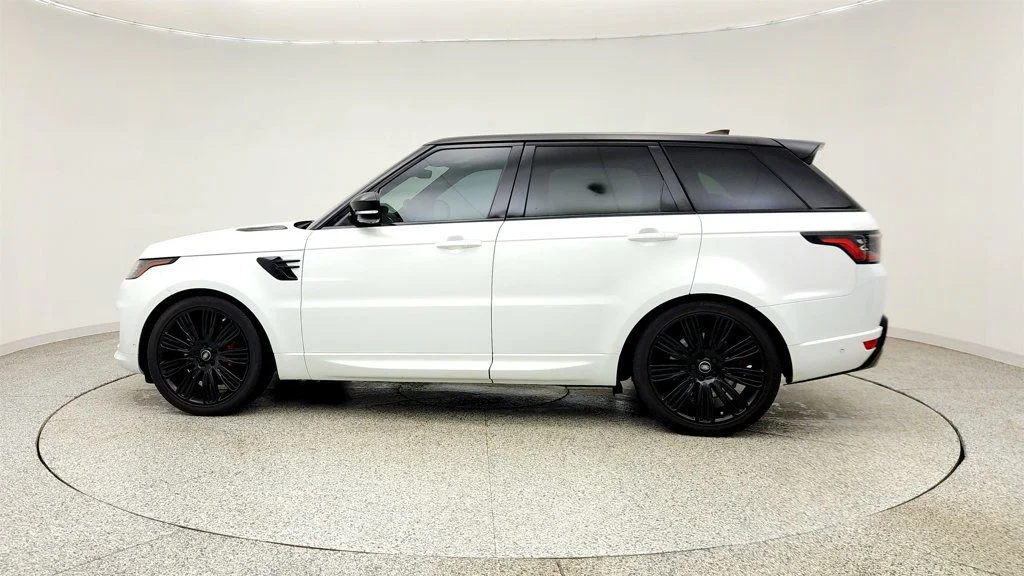 Used 2019 Fuji White Land Rover V8 Supercharged Dynamic w/ Drive Pro Pack & Meridian Audio image 8