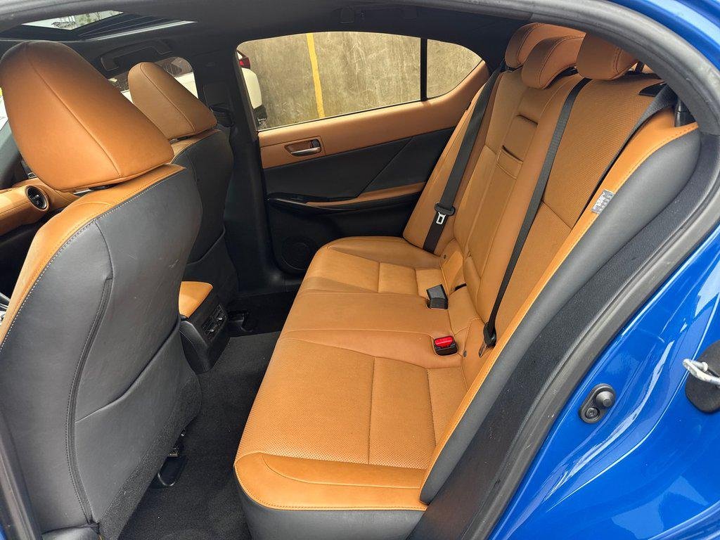 Used 2023 Grecian Water Lexus IS 300 RWD image 25