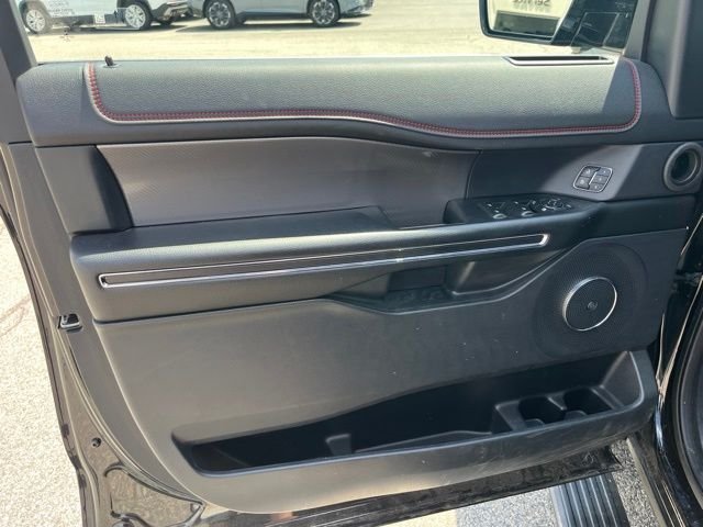 Used 2021 Black Metallic Ford Limited image 10