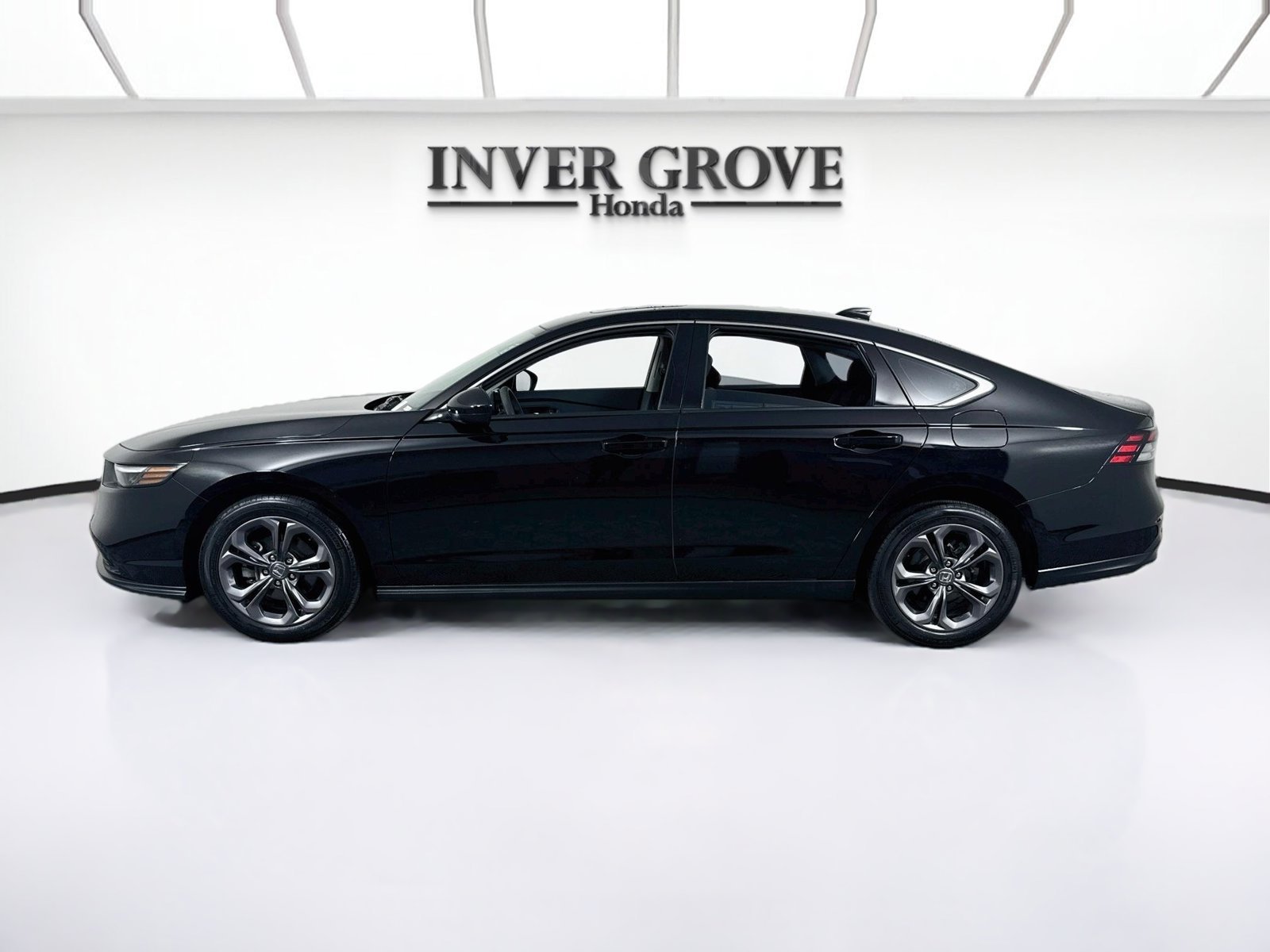 2023 Honda Accord EX - Photo 28