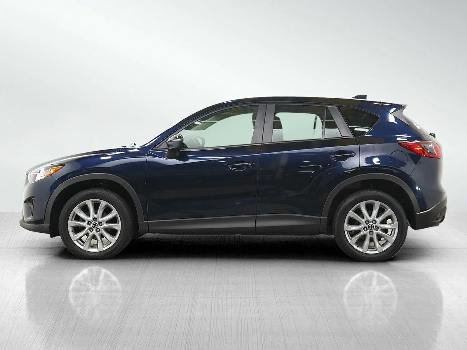 Used 2014 Mazda CX-5 Grand Touring with VIN JM3KE4DY6E0419115 for sale in Minneapolis, Minnesota