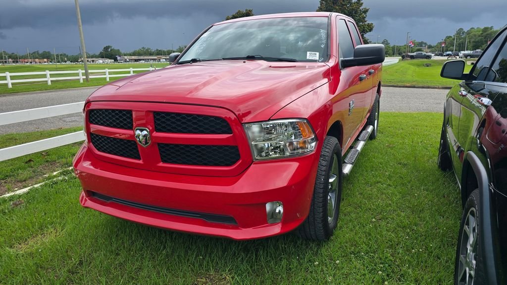 2019 RAM 1500 Classic Express 4x4 Quad Cab 6'4's photo