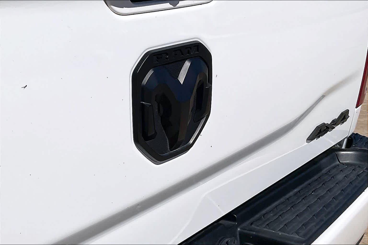 Used 2022 Bright White Clearcoat Ram Big Horn image 29