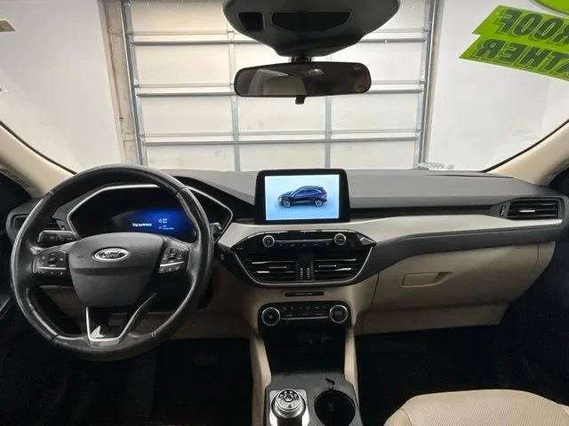 Used 2020 White Ford SE Sport image 4