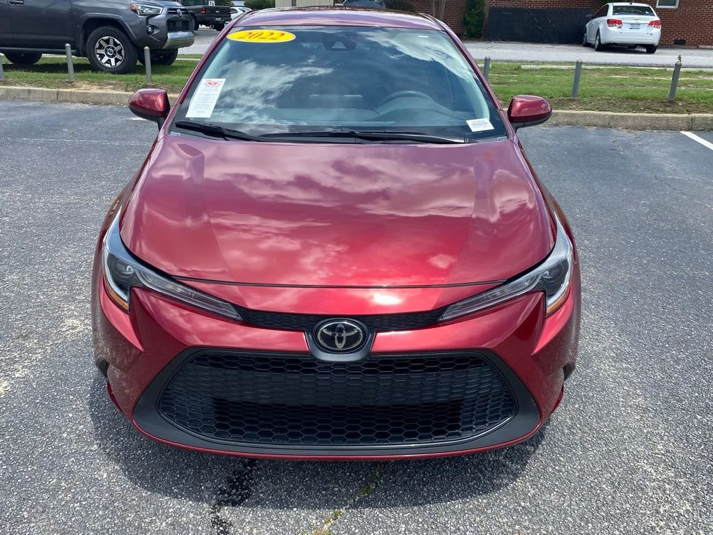 Used 2022 Red Toyota LE image 18