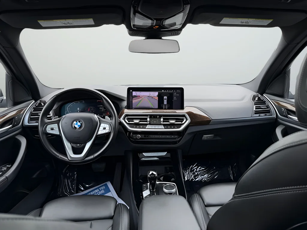 Used 2023 Black BMW xDrive30i image 20