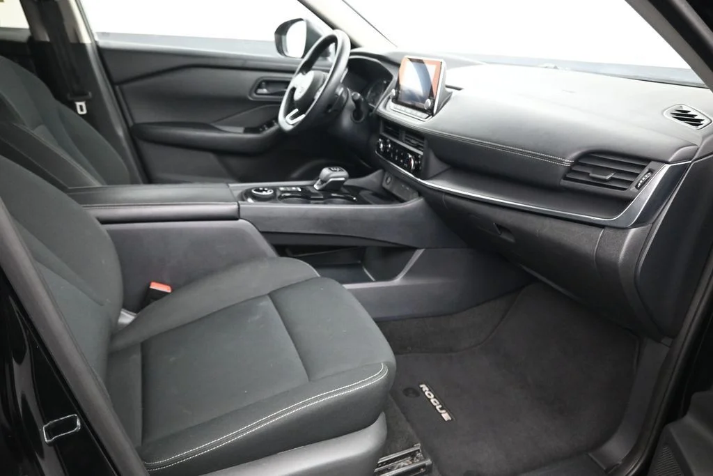 Used 2024 Black Nissan S image 24