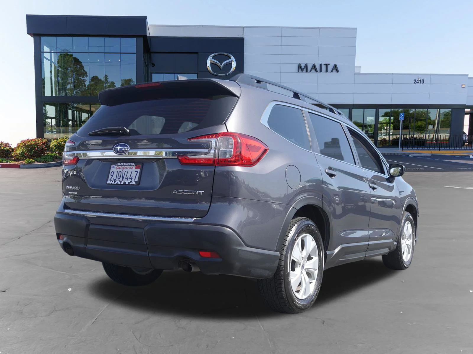 Used 2023 Magnetite Gray Metallic Subaru Base image 3
