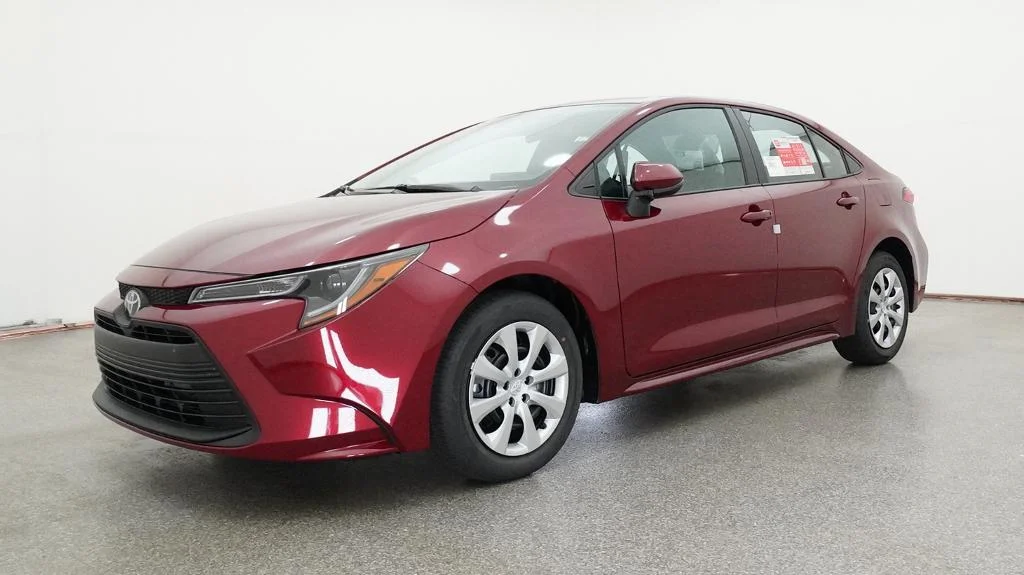 New 2026 Ruby Flare Pearl Toyota LE image 6