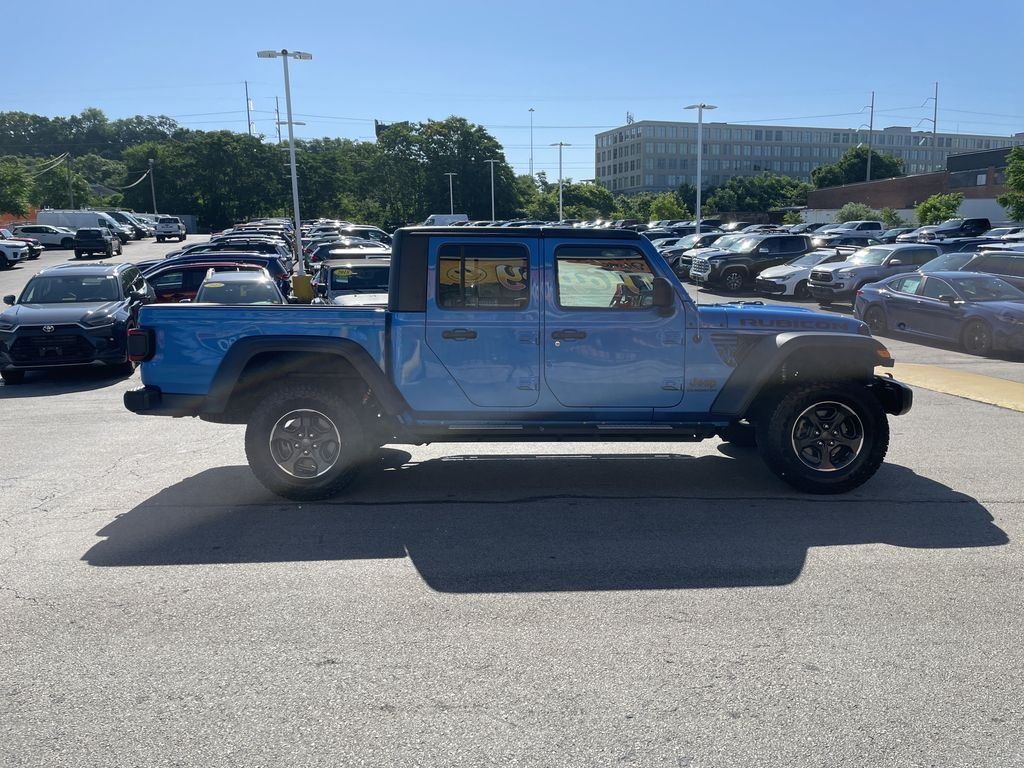 Used 2022 Blue Jeep Rubicon image 7
