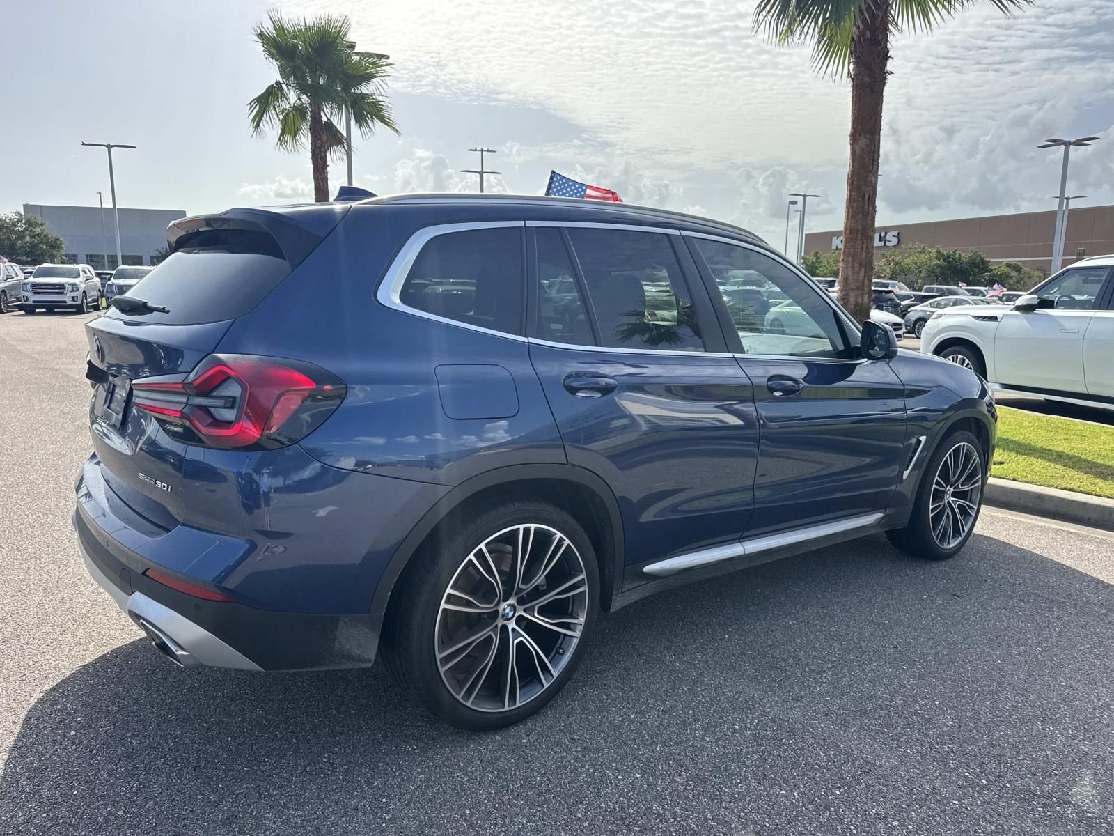 Used 2023 Blue BMW sDrive30i image 6